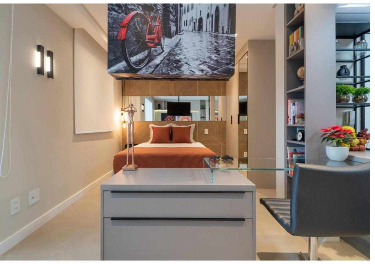 Charming - Gru 2001 Apartamento